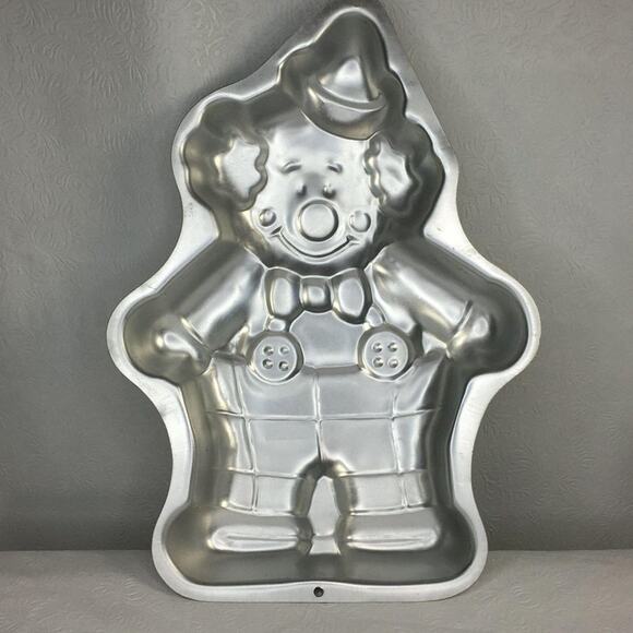 Vintage 1994 Wilton Full Body Clown Cake Pan 2105-6711 - Picture 1 of 8